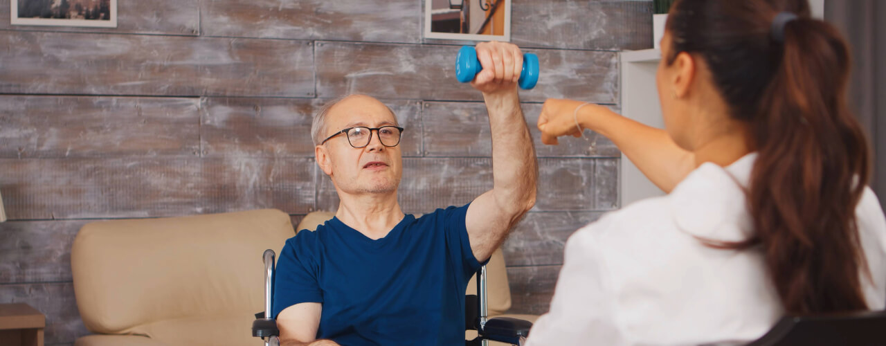Managing Pain Effectively in Elderly Post-Op Patients